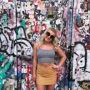 Meet your Posher, Megan